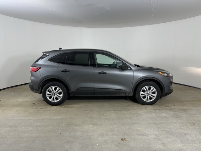 2022 Ford Escape S photo 6