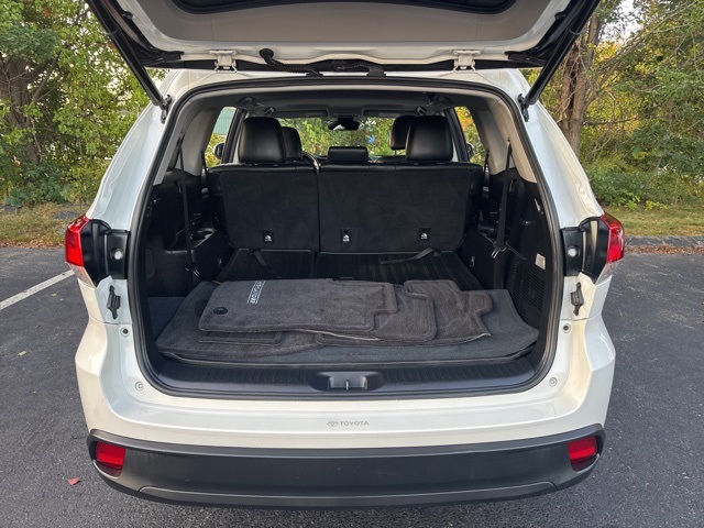 2018 Toyota Highlander XLE photo 10