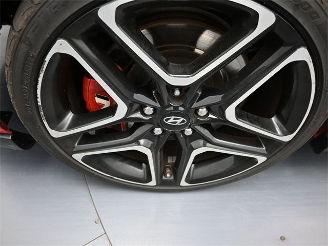 2022 Hyundai Veloster N Base photo 14