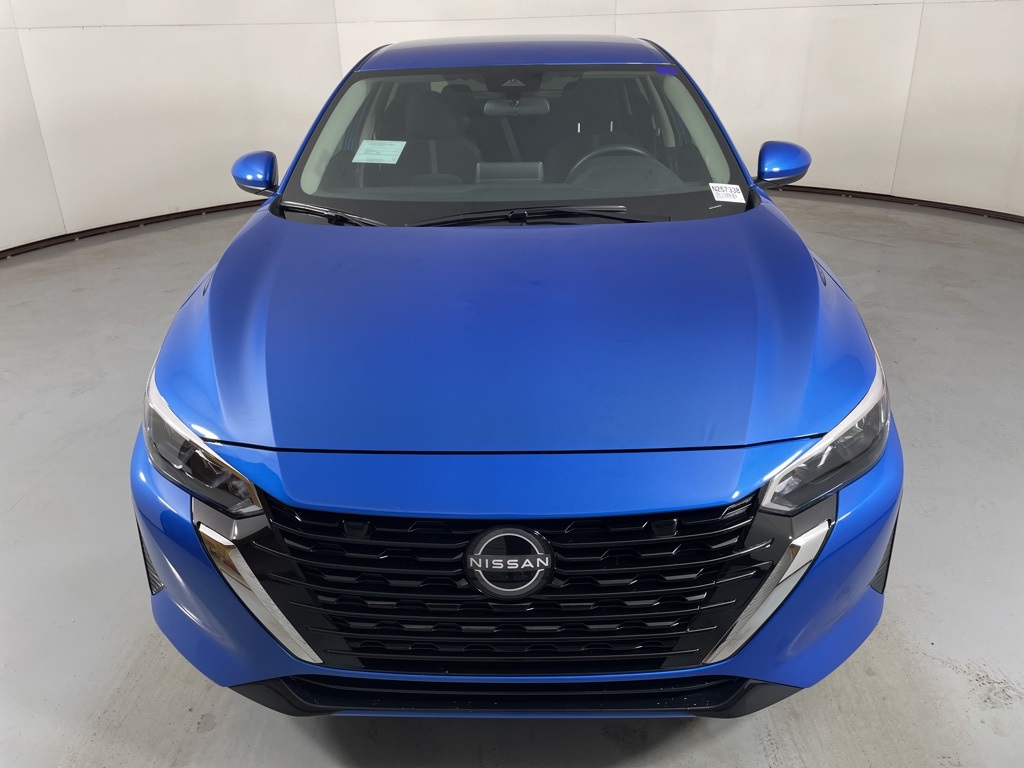 2025 Nissan Sentra SV photo 3