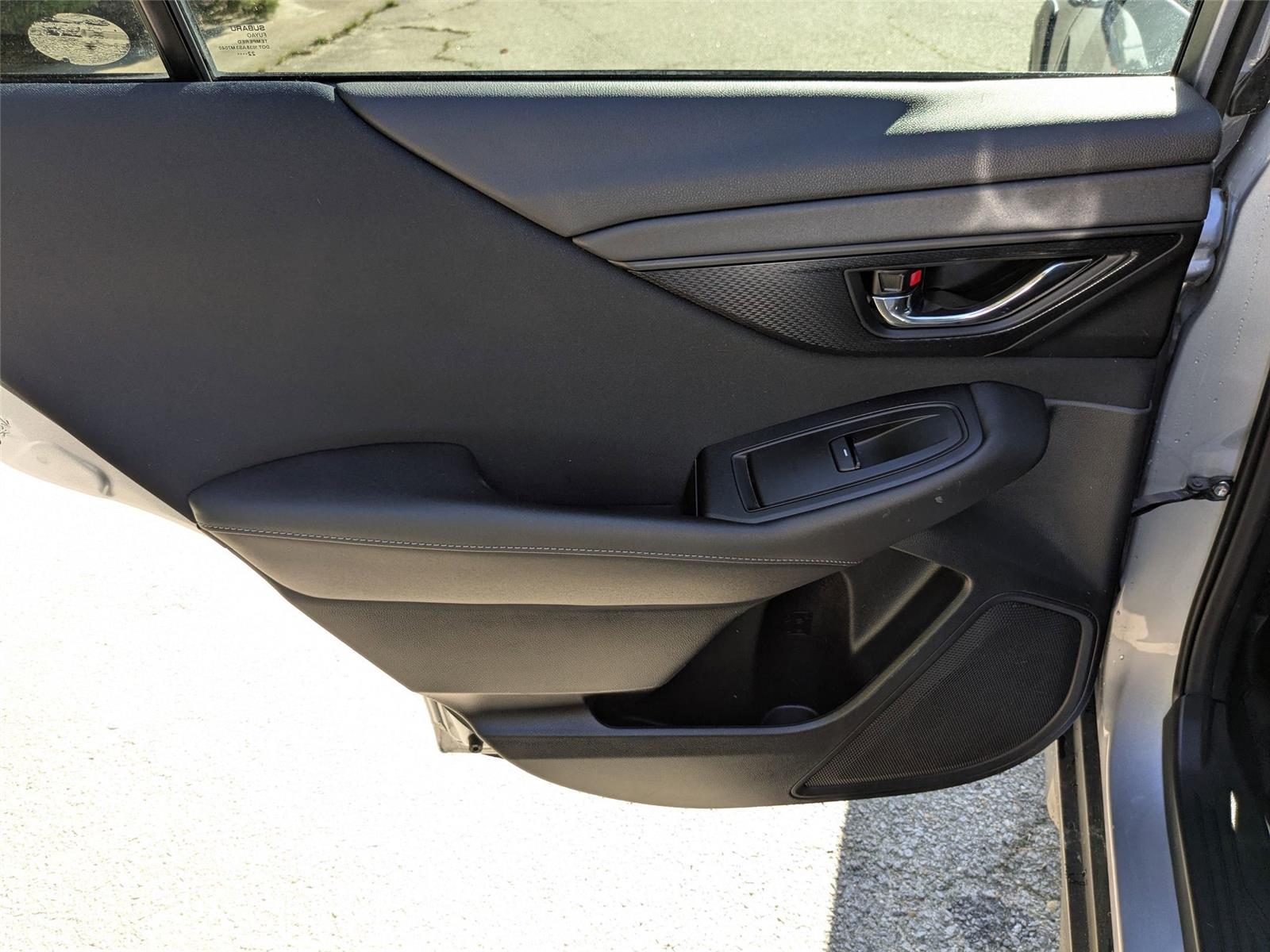 2023 Subaru Outback Premium photo 18