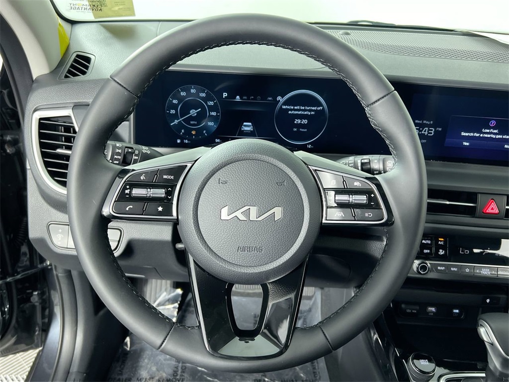 2026 Kia Seltos EX photo 14