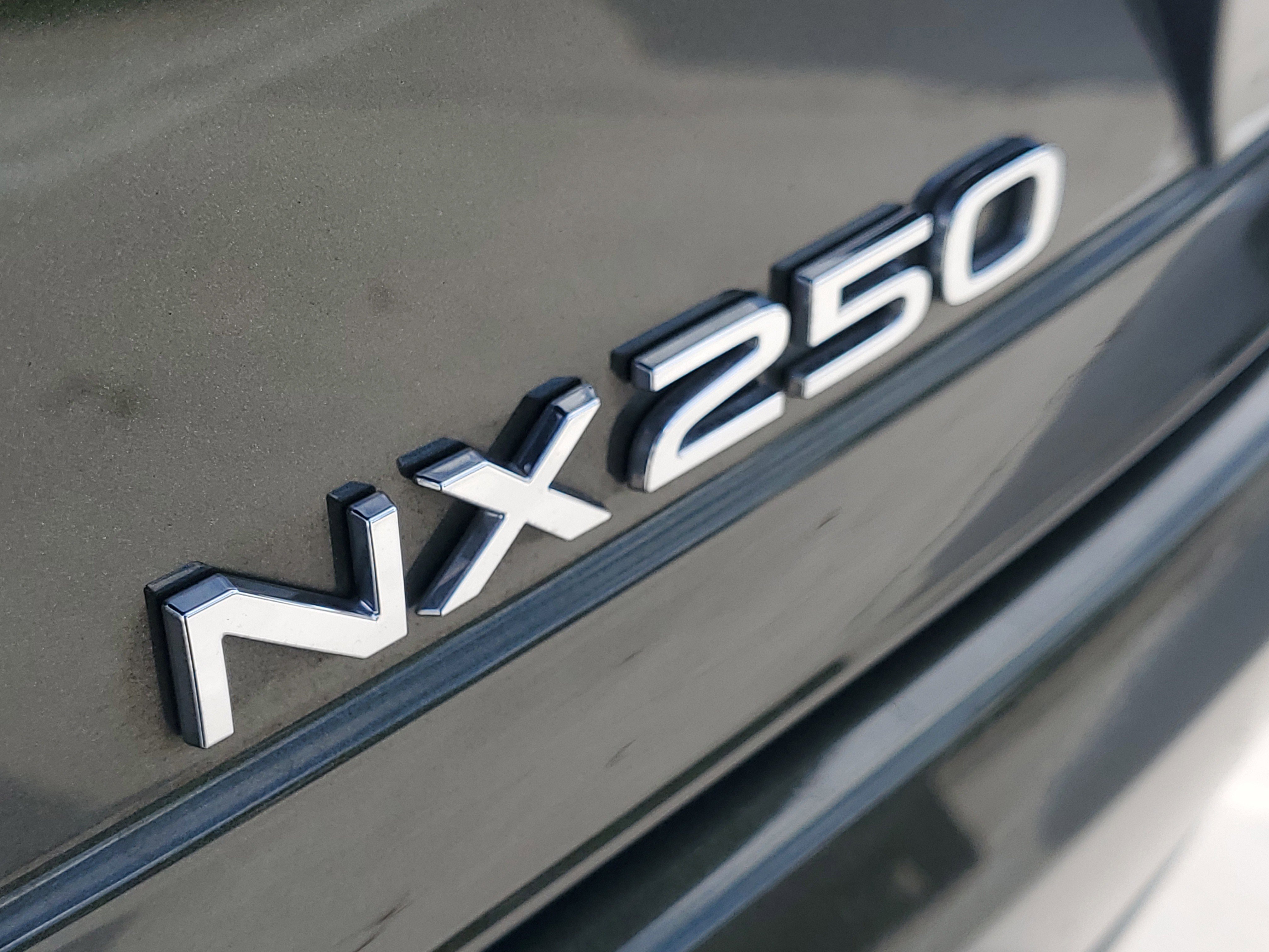 2022 Lexus NX 250 Premium photo 7