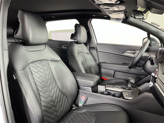 2026 Kia Sportage X-Line photo 14