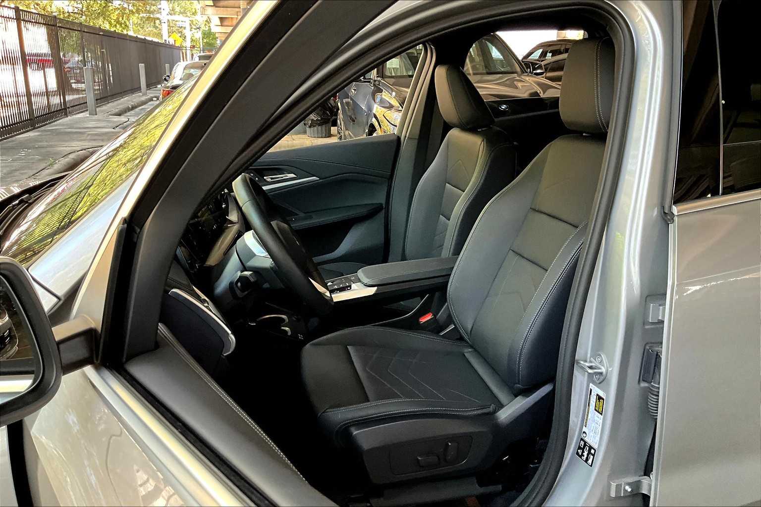 2024 Bmw X1 XDrive28i photo 4