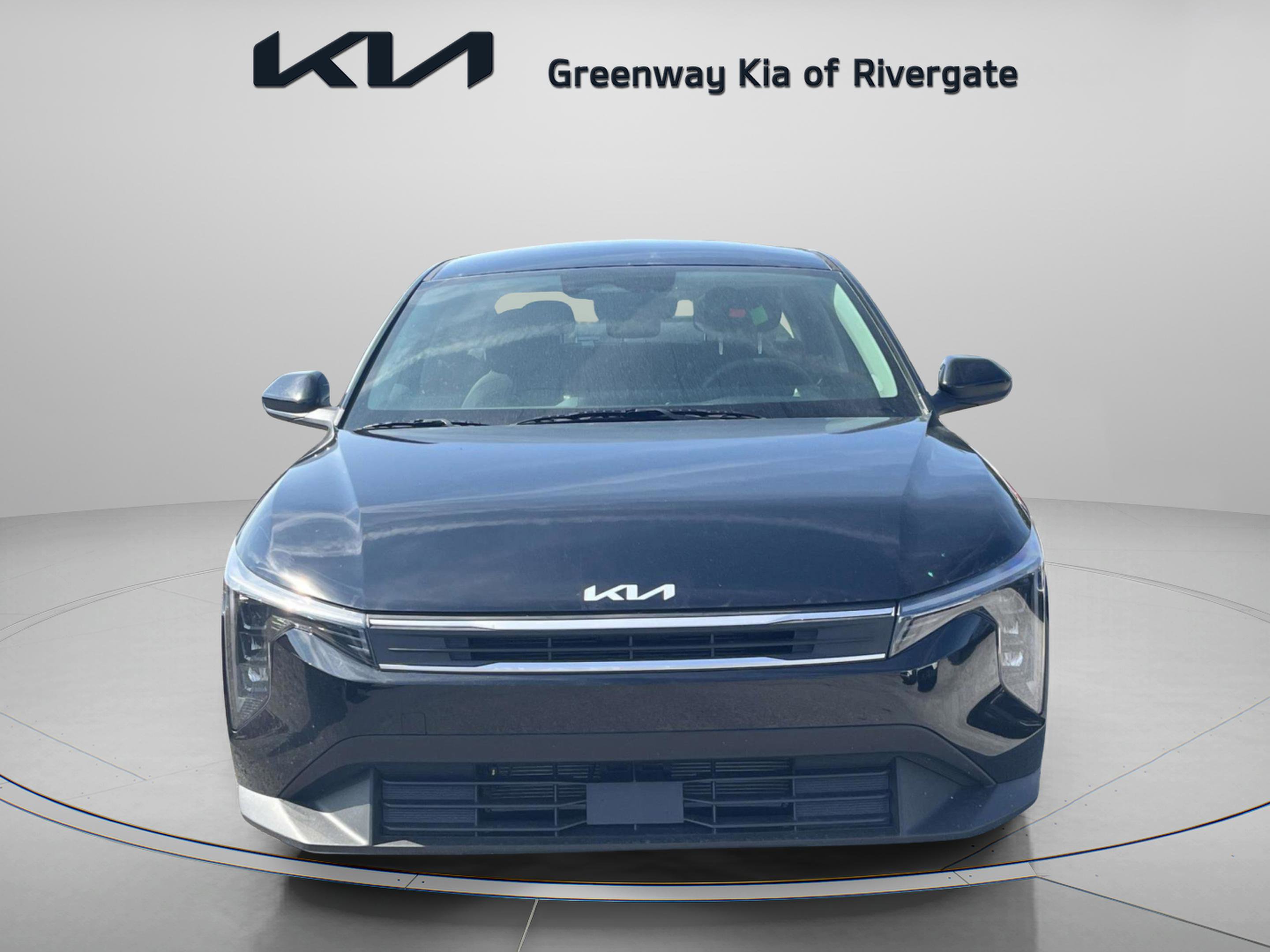 2025 Kia K4 LXS photo 2