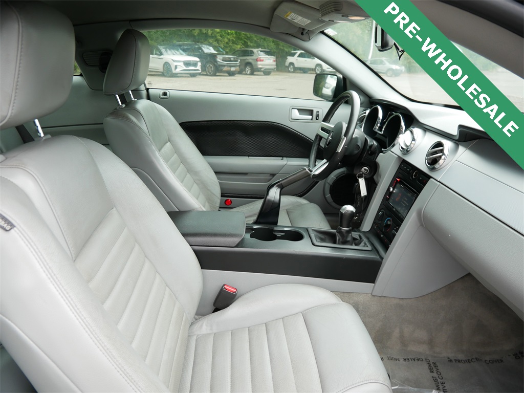 2007 Ford Mustang GT Premium photo 6