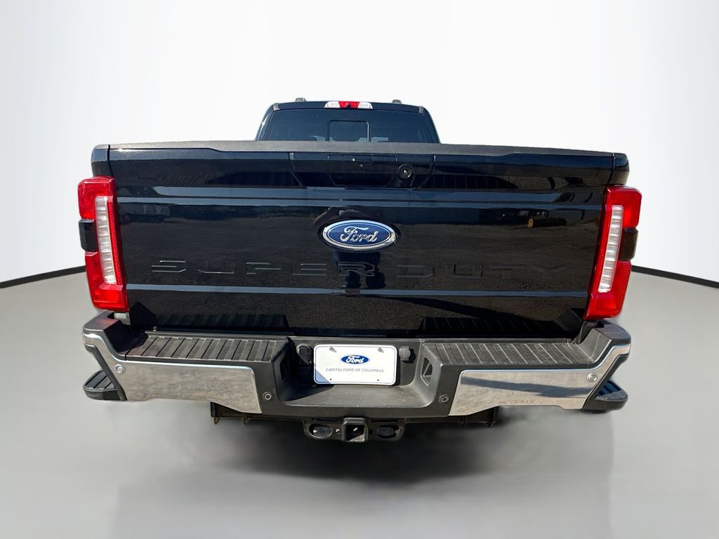 2023 Ford F-250 Lariat photo 6