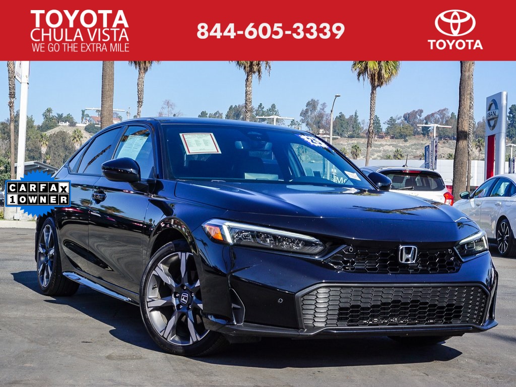 2025 Honda Civic Sport Touring's photo