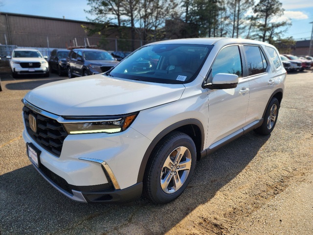 2025 Honda Pilot EX-L's photo