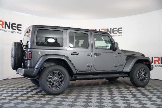 2025 Jeep Wrangler Sport S photo 30