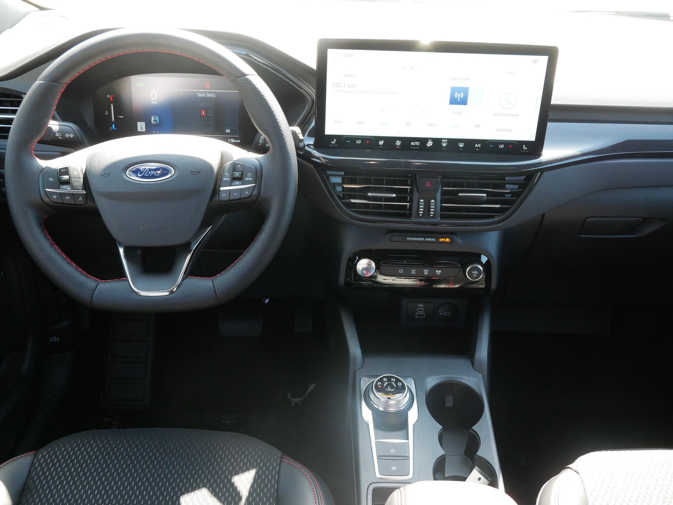 2025 Ford Escape ST-Line Select photo 12