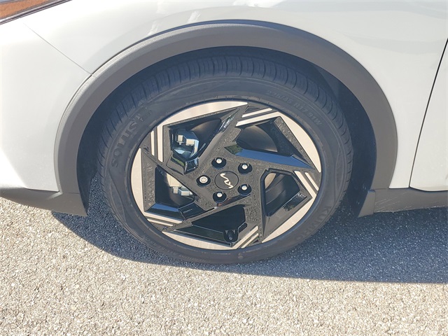 2025 Kia K4 EX photo 4