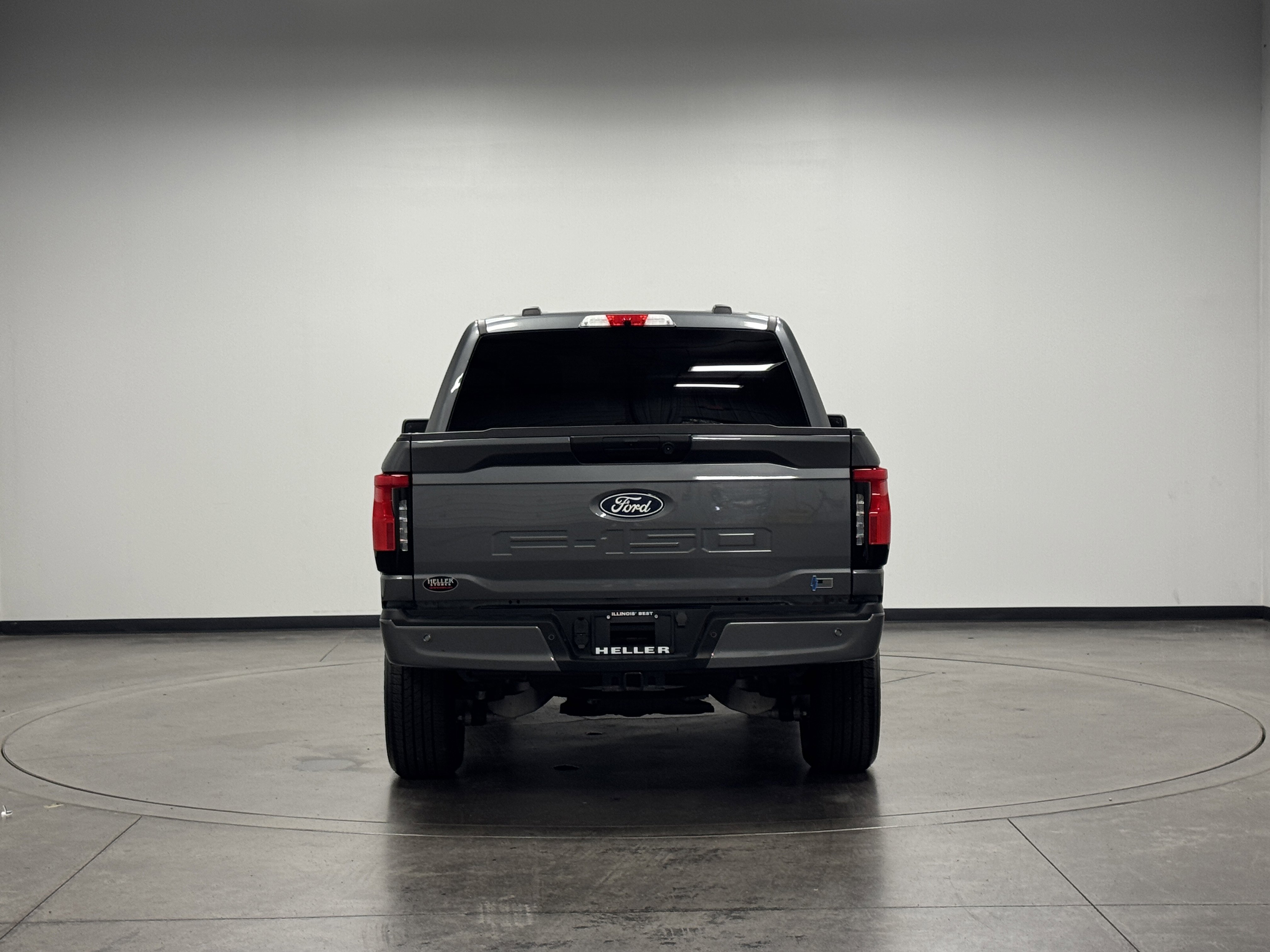 2024 Ford F-150 Lightning XLT photo 6