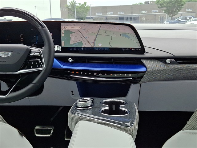2025 Cadillac Optiq Luxury photo 16