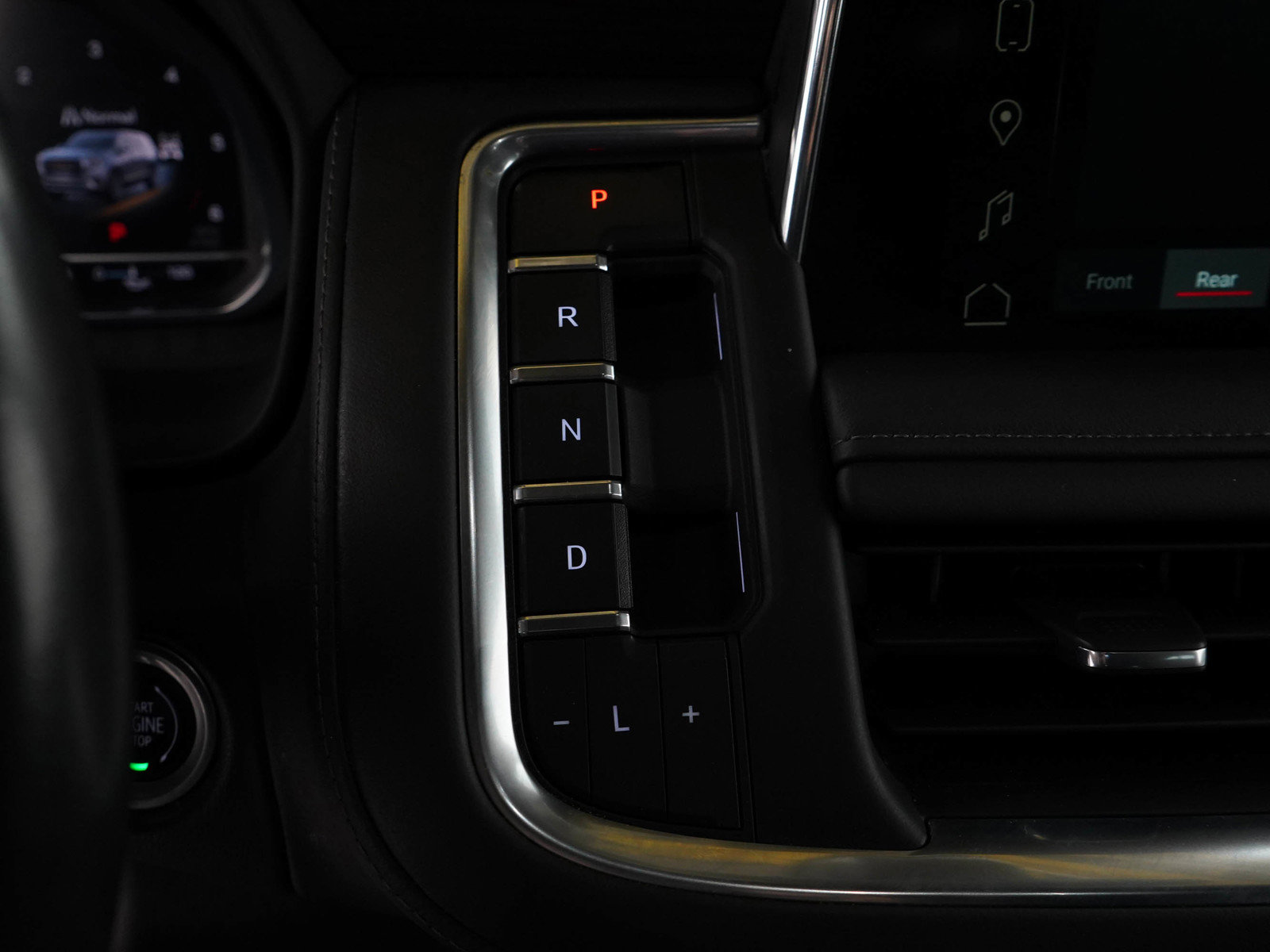 2022 Gmc Yukon XL SLE photo 24