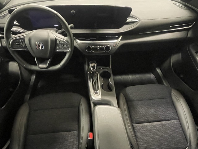 2024 Buick Envista Preferred photo 2