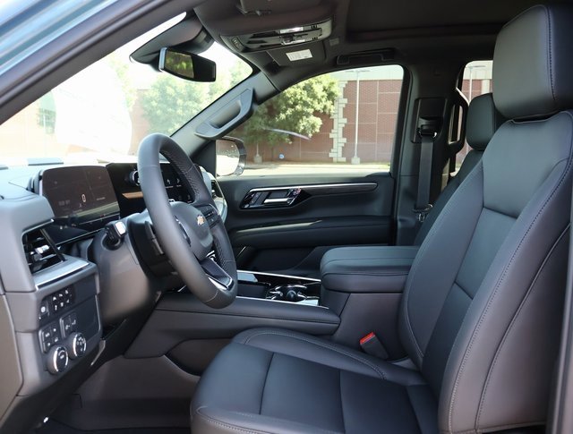 2025 Chevrolet Tahoe LT photo 11