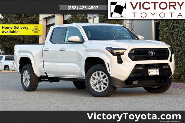2026 Toyota Tacoma SR5's photo