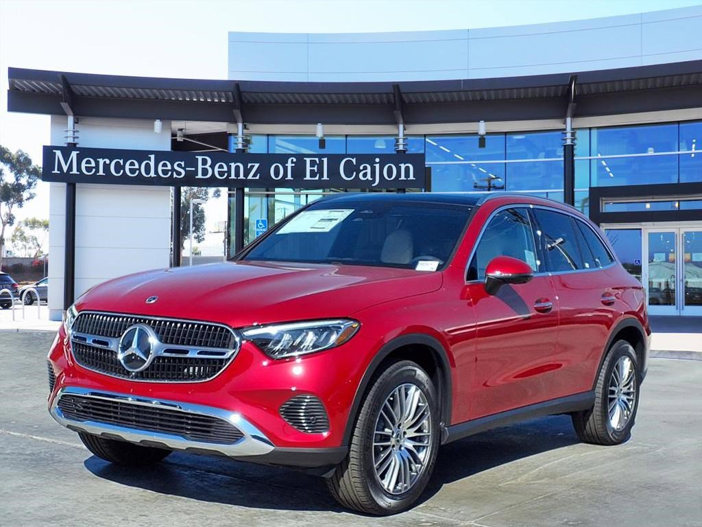 2026 Mercedes-Benz GLC Base's photo