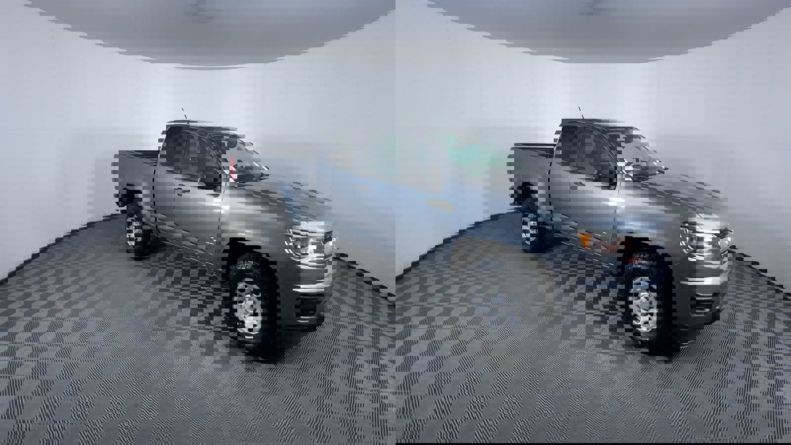 1GCHSBEA9K1238615