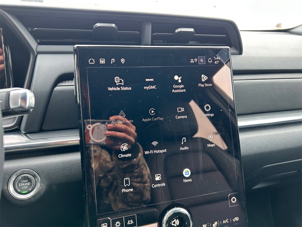 2026 GMC TERRAIN - Image 21