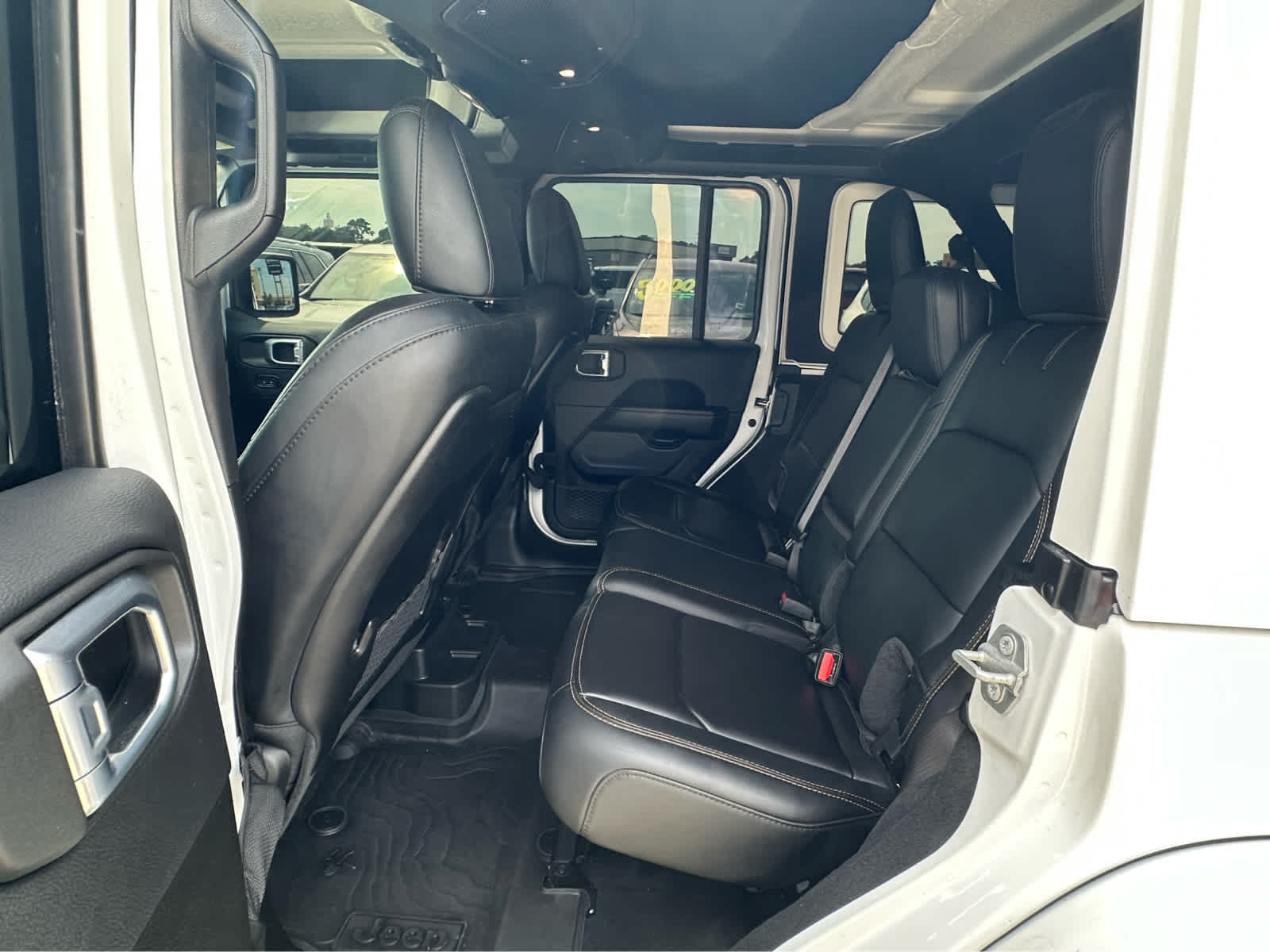 2024 Jeep Wrangler Rubicon 392 photo 6