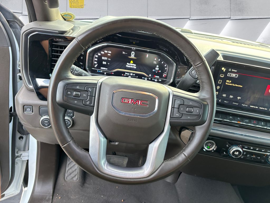 2024 Gmc Sierra 1500 SLT photo 9