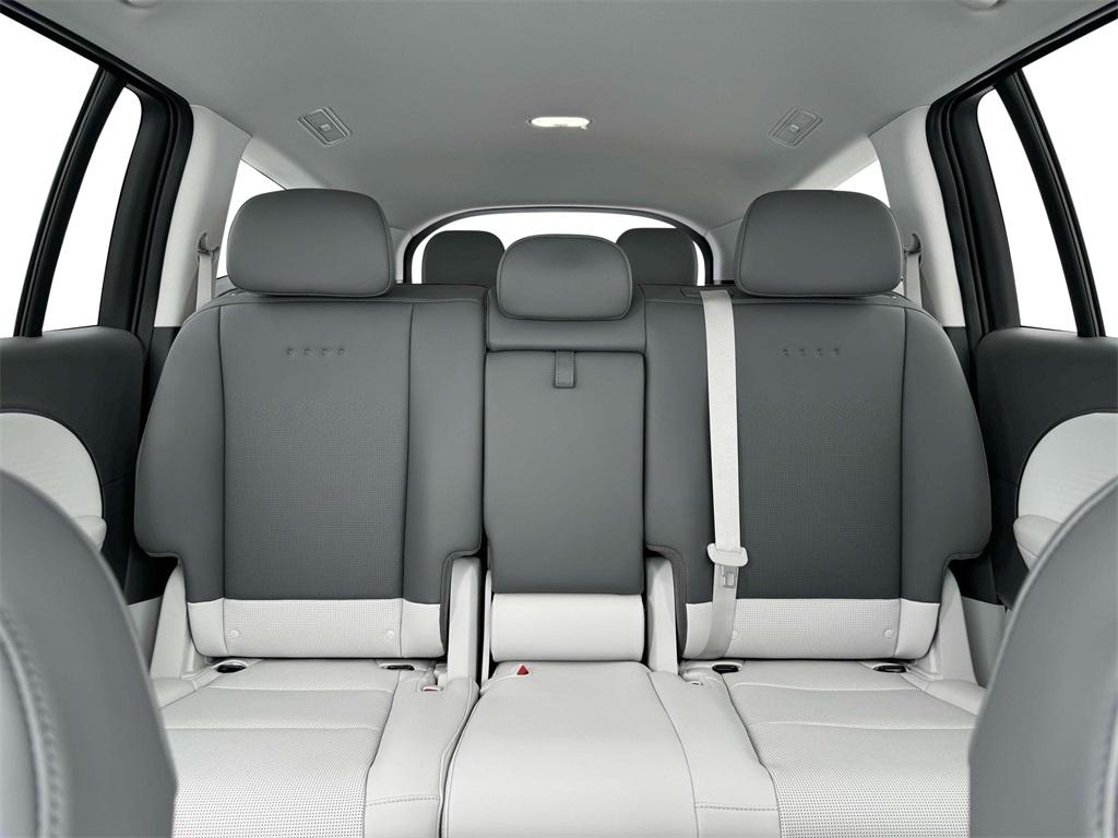 2026 Hyundai Ioniq SEL photo 15