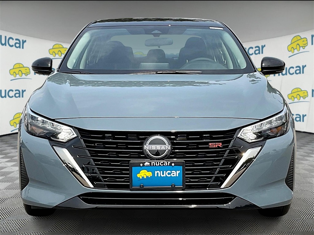 2025 Nissan Sentra SR photo 2