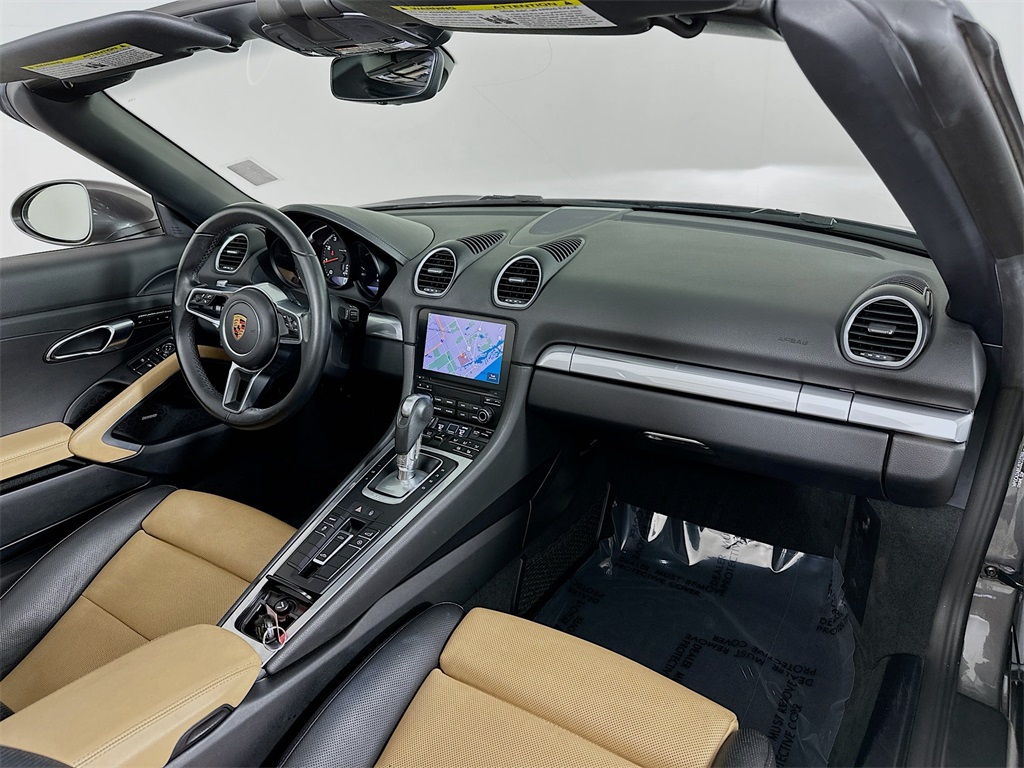 2018 Porsche Boxster Base photo 25