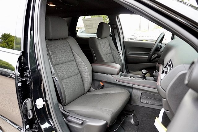 New 2026 Diamond Black Clear-Coat Exterior Paint Dodge GT image 15