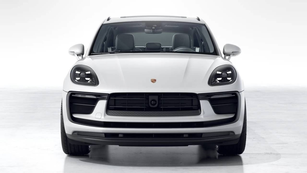 2026 Porsche Macan S photo 9