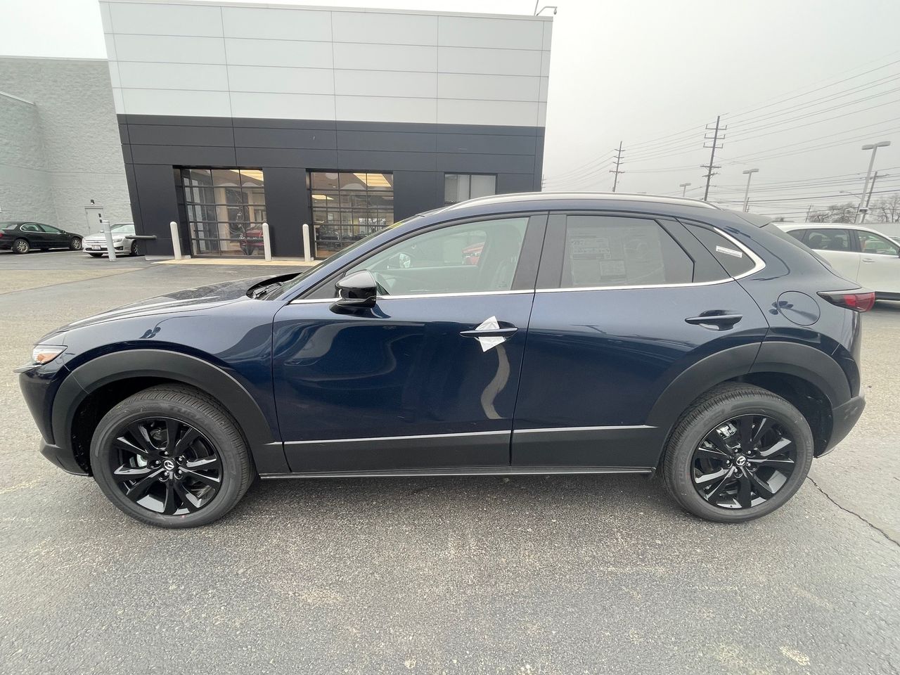 2025 Mazda CX-30 2.5 Turbo Premium photo 2