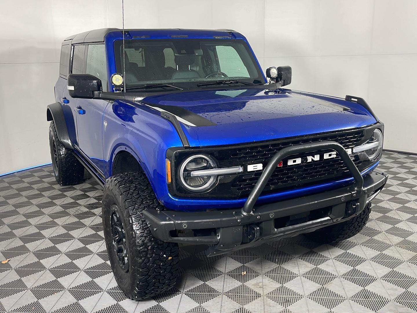 2021 Ford Bronco First Edition photo 4