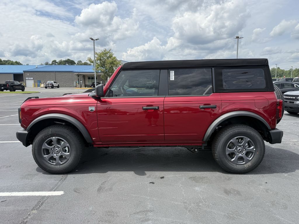 2025 Ford Bronco Big Bend photo 3