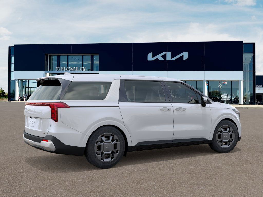 2026 Kia Carnival EX photo 6