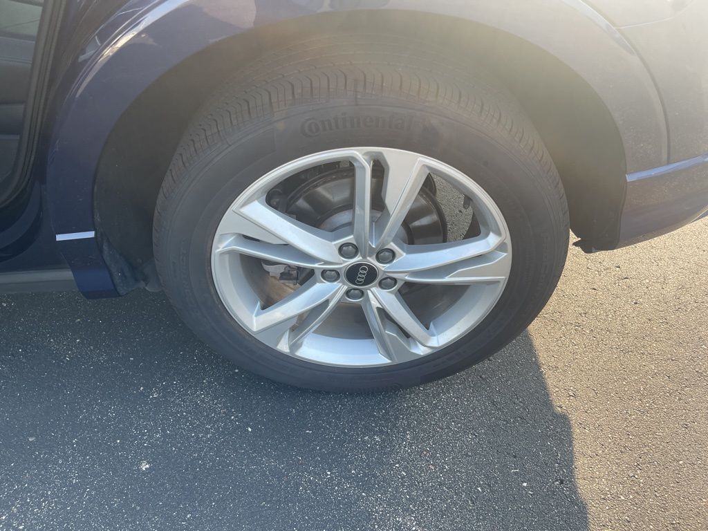 2021 Audi Q3 Premium S line photo 39