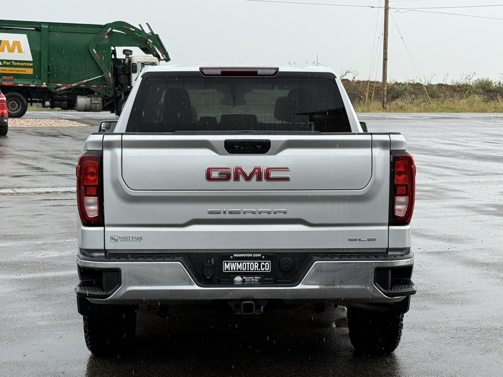 2022 Gmc Sierra 1500 SLE photo 4