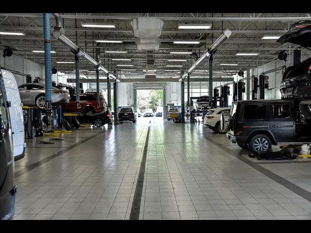 2025 Mercedes Benz EQE SUV 350 4MATIC photo 22