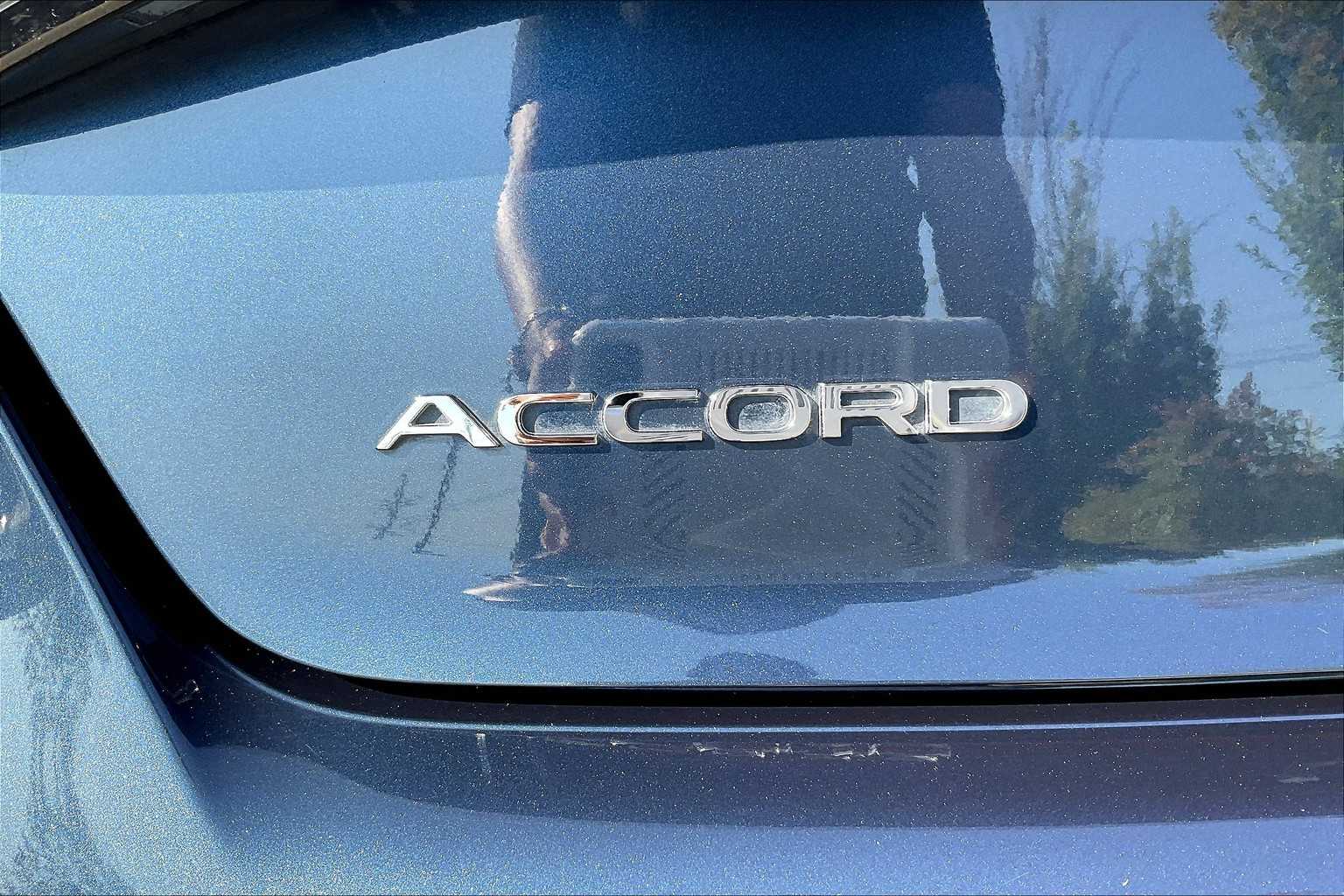 2024 Honda Accord EX photo 9