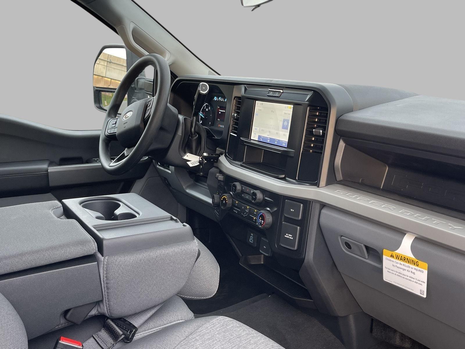 2026 Ford F-350 XL photo 14