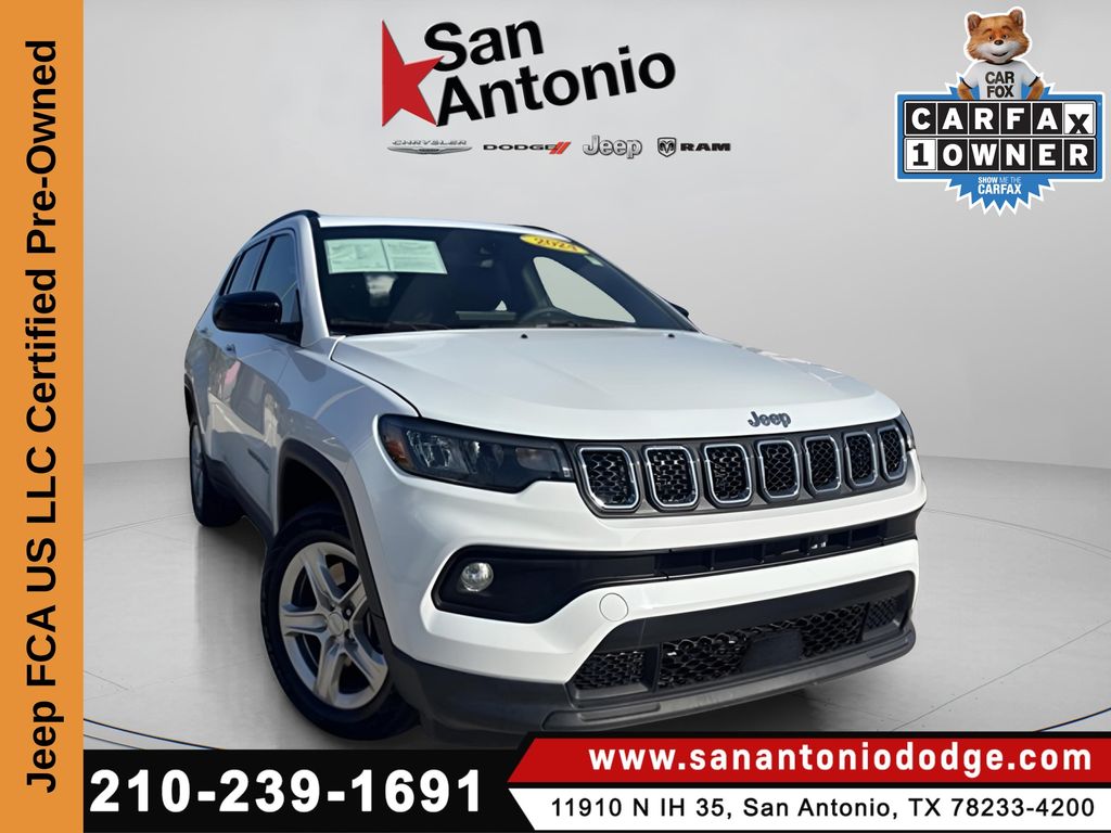 2024 Jeep Compass Latitude's photo