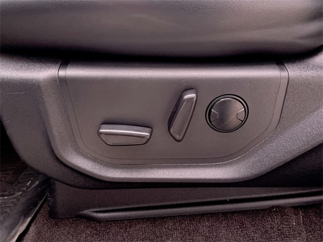 2023 Ford Expedition MAX XLT photo 4