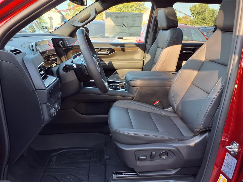 2026 Chevrolet Tahoe Z71 photo 4