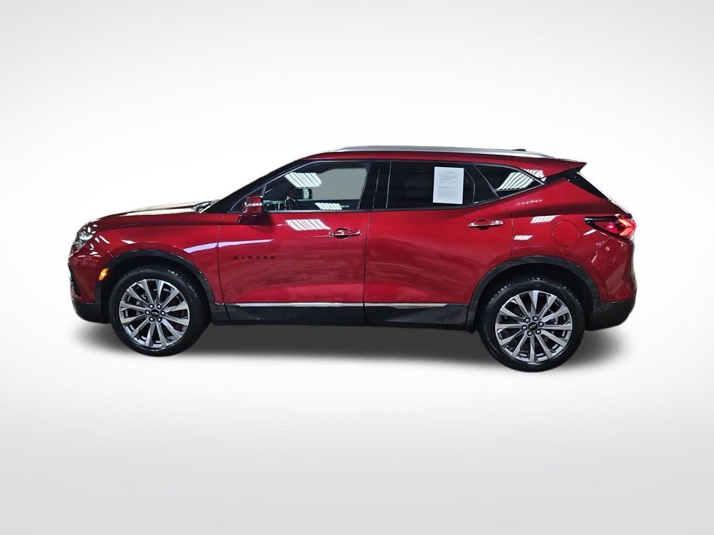 2022 Chevrolet Blazer Premier photo 2