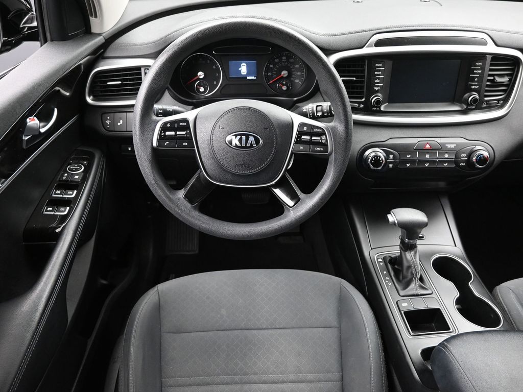 2019 Kia Sorento LX photo 8