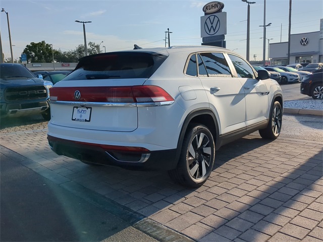 2026 Volkswagen Atlas Cross Sport SE Technology photo 4