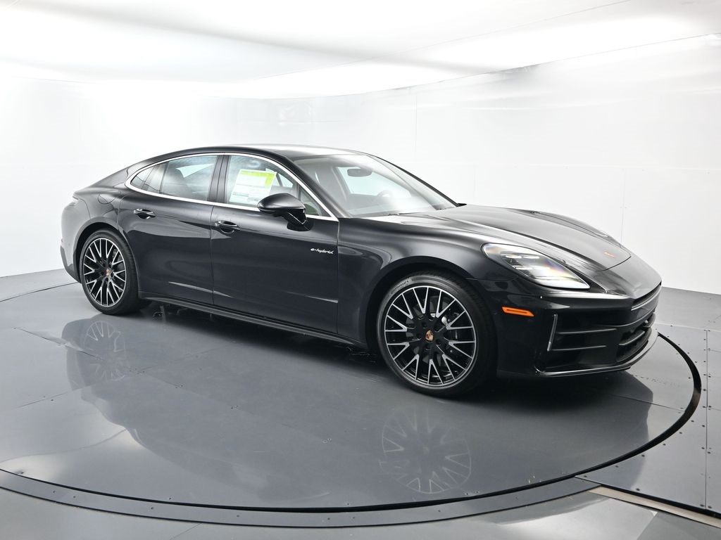 2026 Porsche Panamera E-Hybrid 4 photo 15
