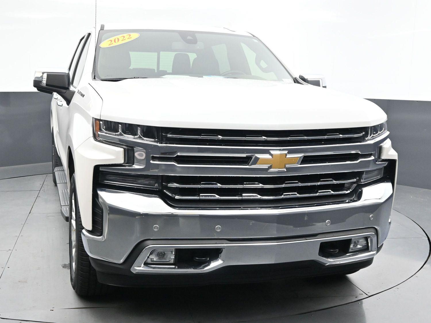2022 Chevrolet Silverado 1500 LTZ photo 2